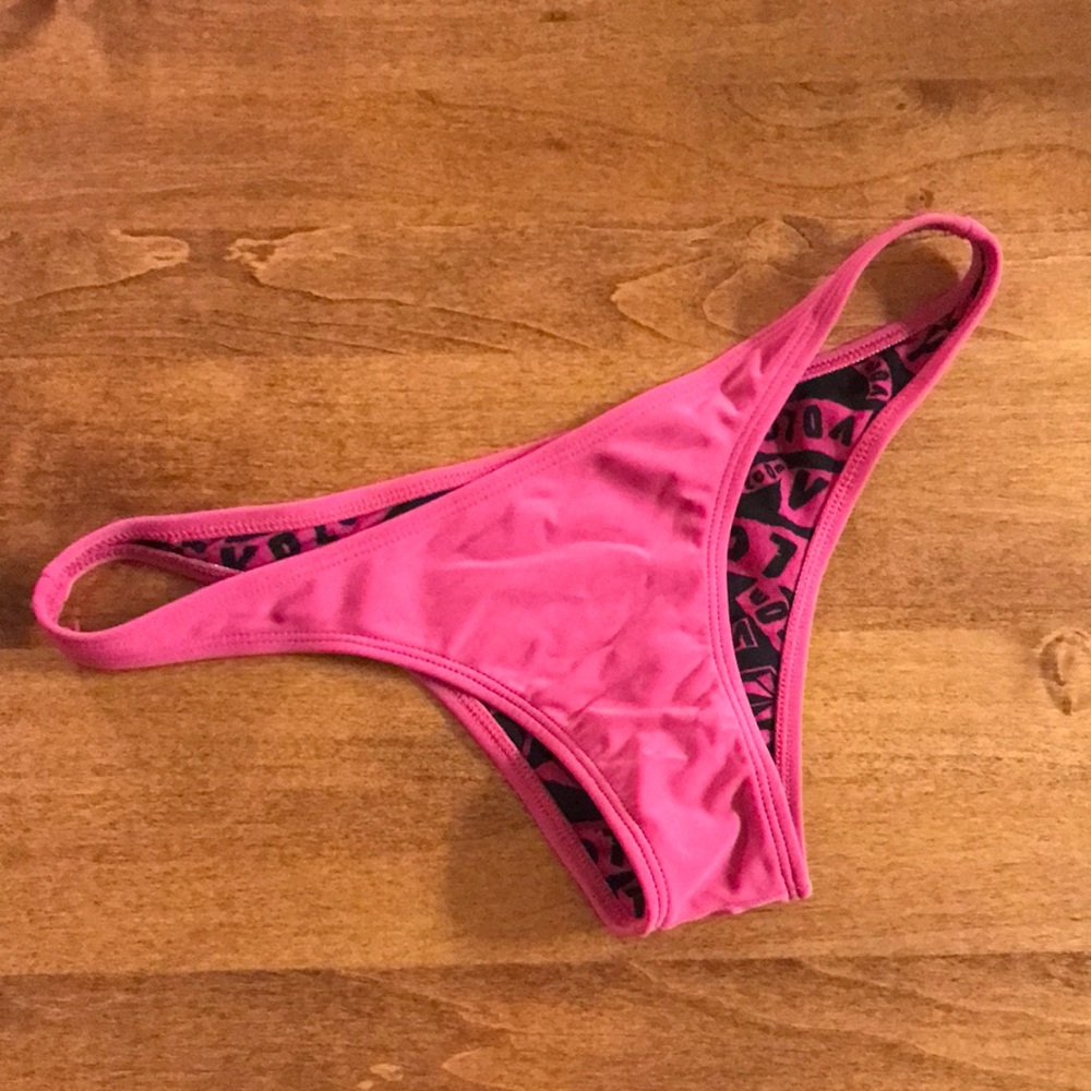 Volcom swim bottoms